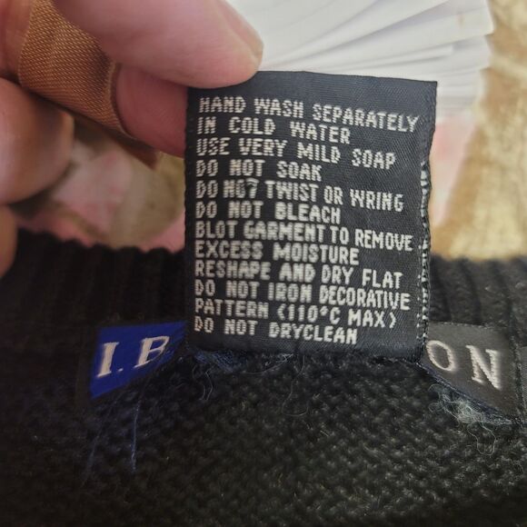 IB Diffusion Vtg '91 Black Neon Color Sequins GeoDesigns Sweater Womens Size S - Picture 6 of 8